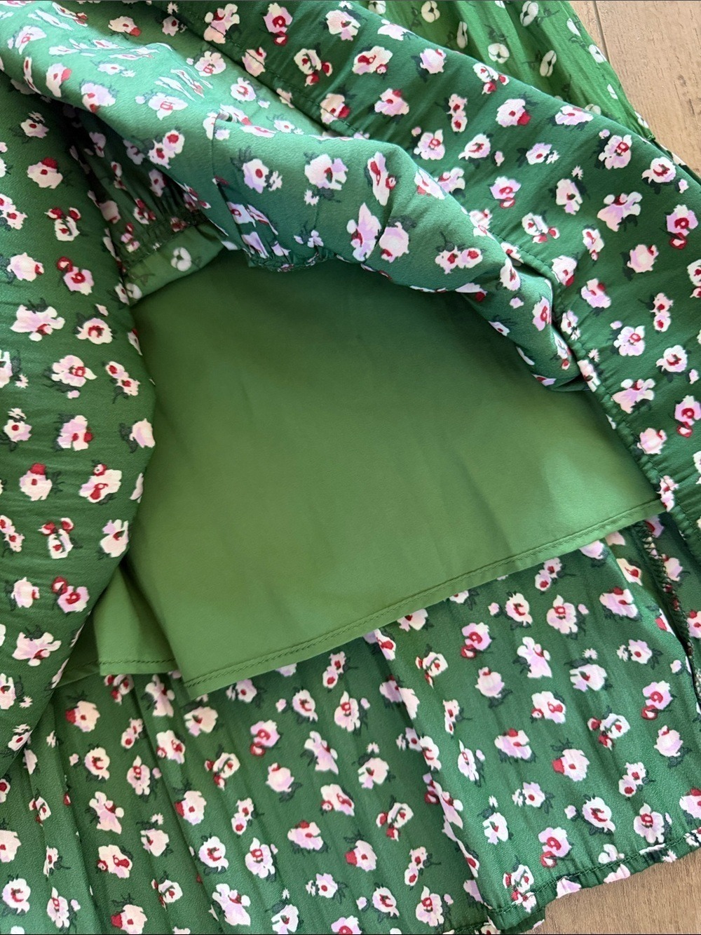 Paul & Joe X Uniqlo Green Ditsy Floral Tiered Maxi Skirt Size M Boho Cottagecore - Picture 6 of 10